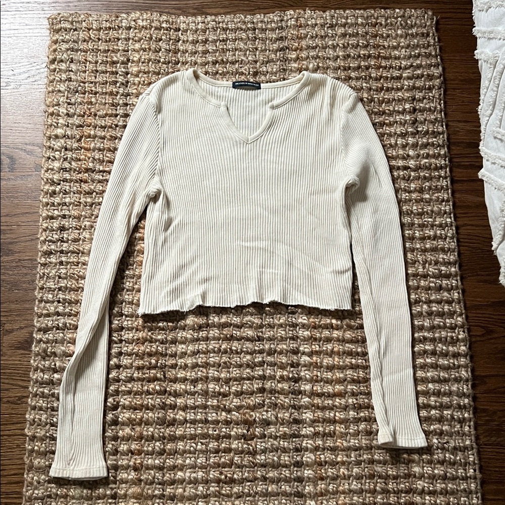 Brandy Melville Cream Ribbed Sweater